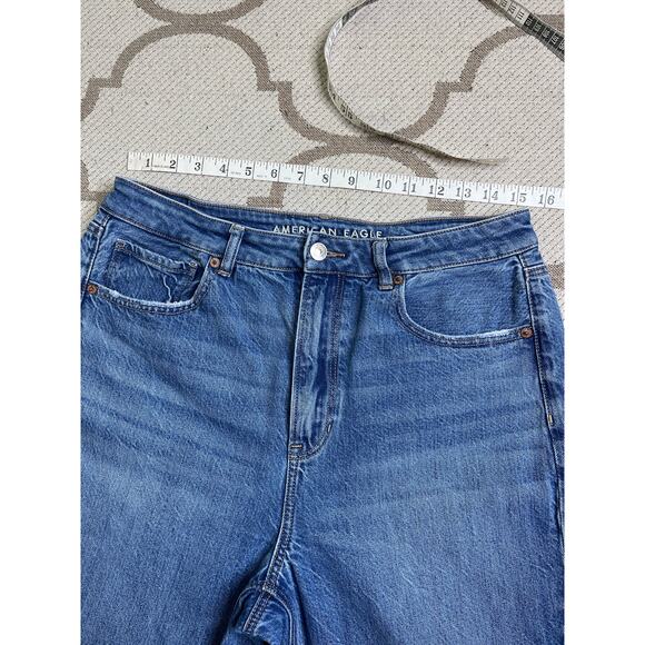 American Eagle Outfitters High Rise Mom Straight Blue Jeans, size 12 short - Picture 3 of 15
